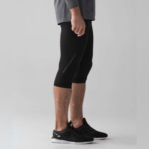 Lululemon Men’s Tight Stuff Shorts in Black XL